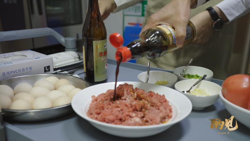 香港二四六玄机开奖结果预测,什么是灭魂丹式教育,精准解释落实及其象征意义_模拟版V2.93